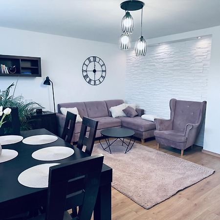 4 Pokojowy Apartament Posada Sanok Dış mekan fotoğraf